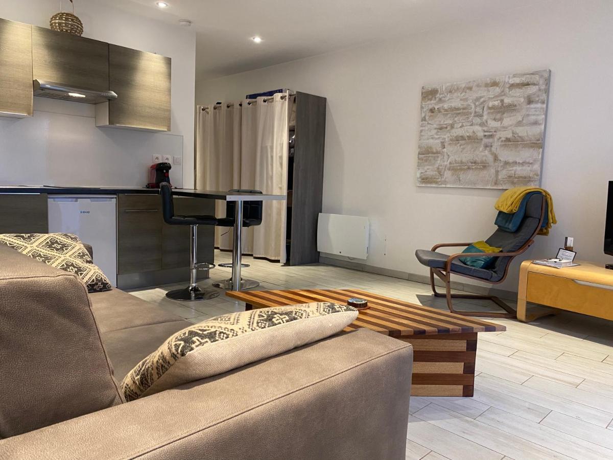 Le Defi Apartment ฟูราส ภายนอก รูปภาพ